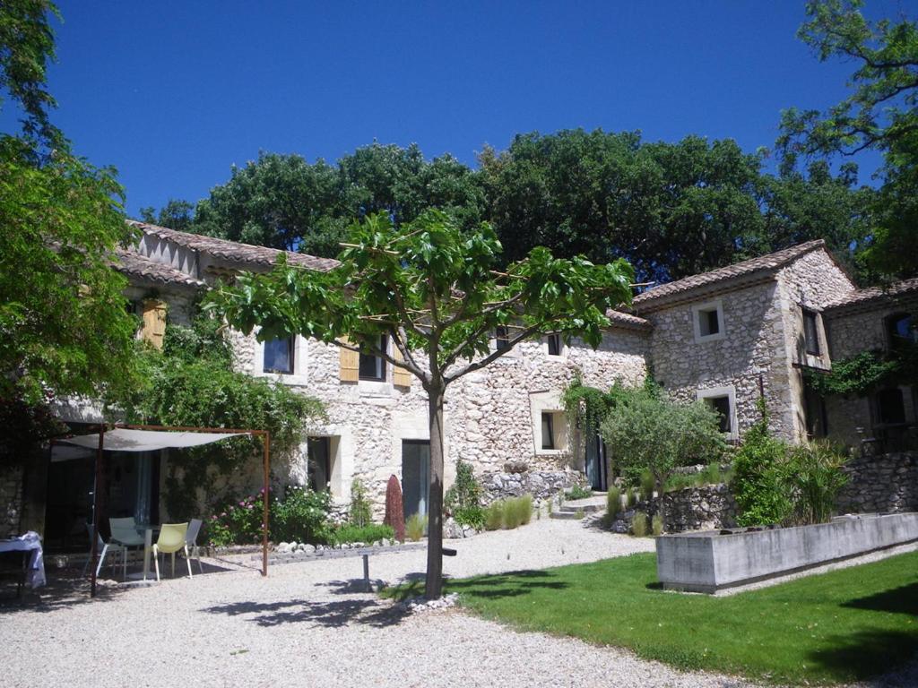 Les Esplanes Bed & Breakfast La Garde-Adhémar Dış mekan fotoğraf