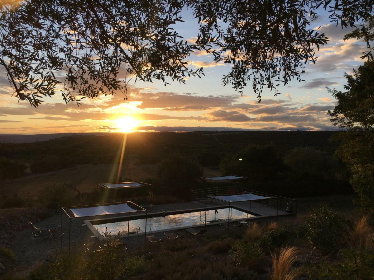Les Esplanes Bed & Breakfast La Garde-Adhémar Dış mekan fotoğraf